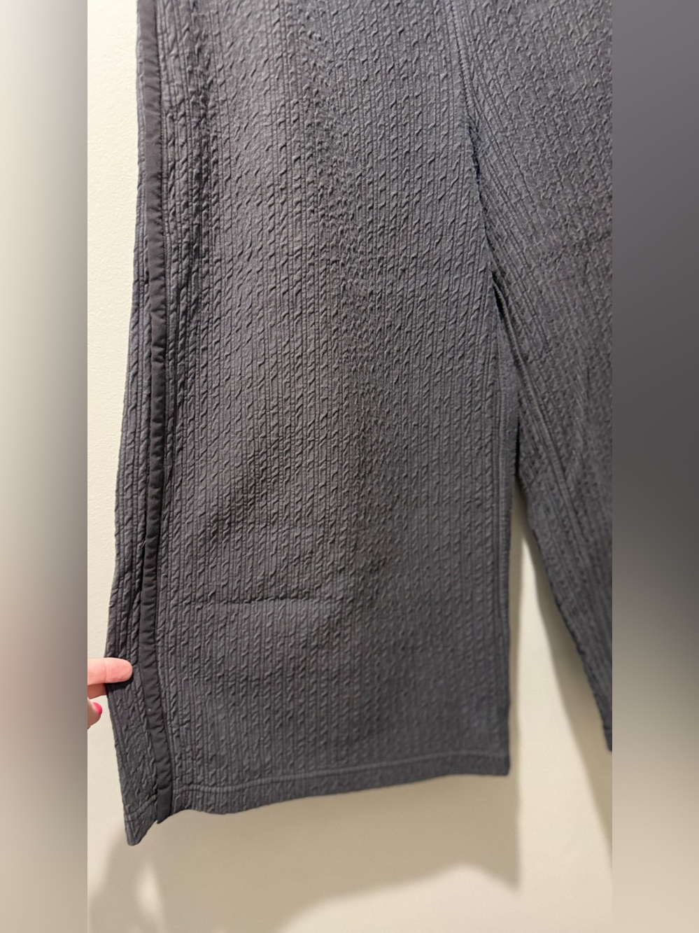 Lululemon Retreat Yourself Hoodie & Wide Leg Cropped Pant Set - Graphite Grey - Picture 14 of 15